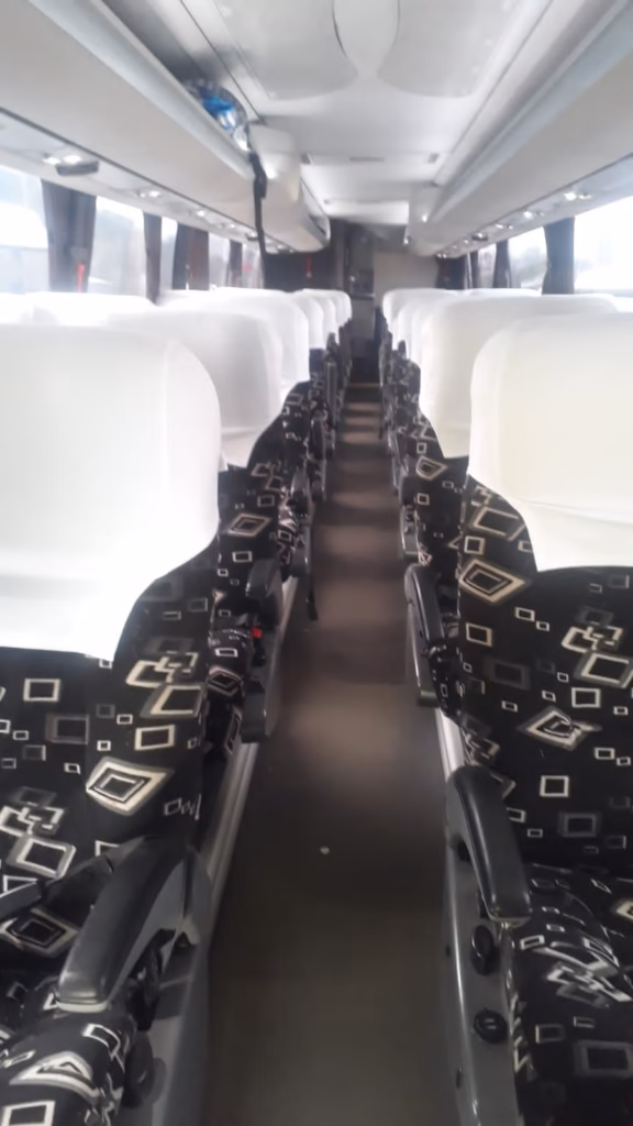 IRIZAR I6 ANO 2015 VOLVO B11R 420 JM COD.01