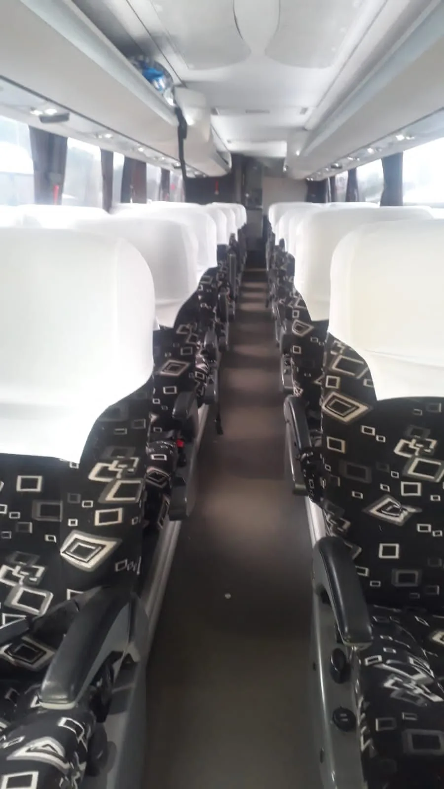 Ônibus IRIZAR I6 VOLVO B11R 420 JM 2015 seminovo à venda, código 01 - foto 03