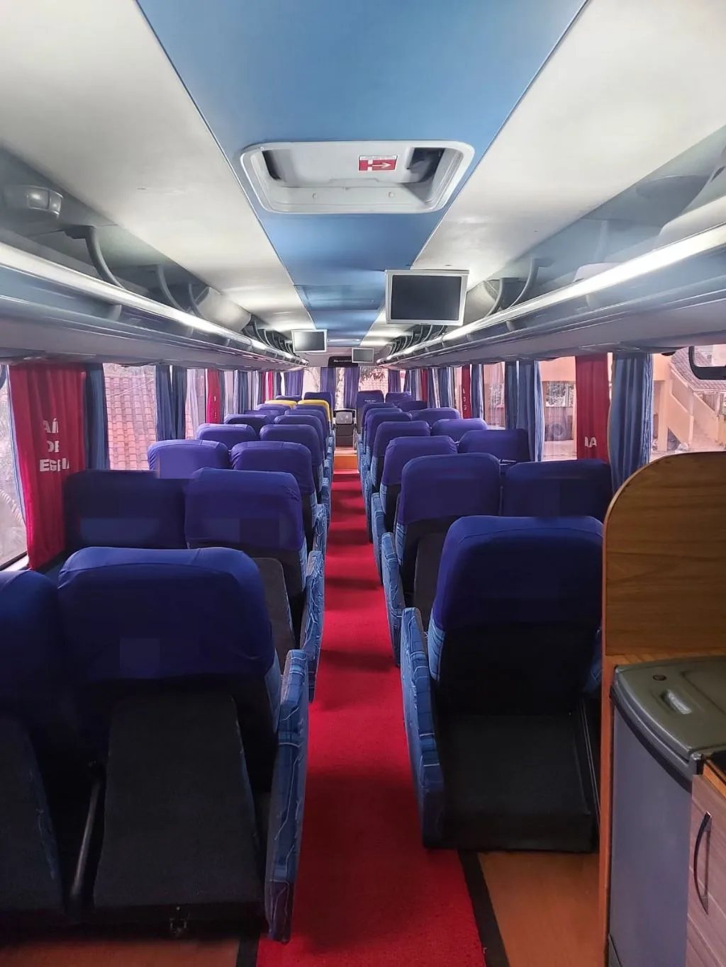Ônibus Marcopolo Paradiso 1550 LD G6 2007 seminovo à venda, código 1713 - foto 08