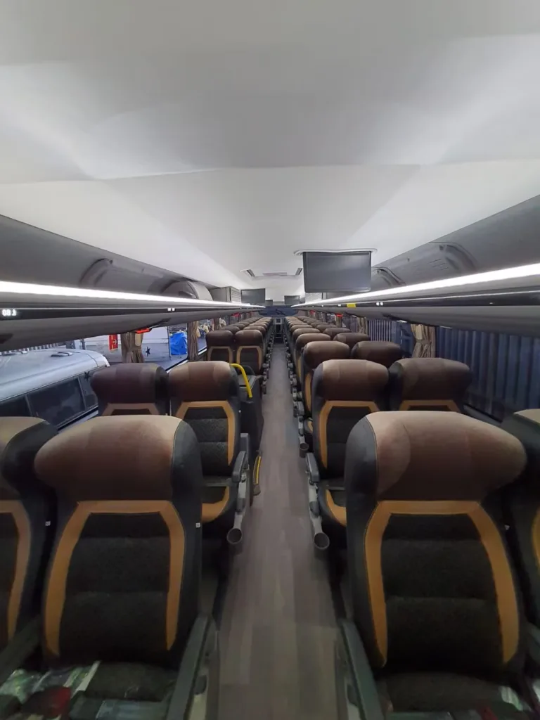 Ônibus Marcopolo Paradiso 1800 DD G8 Scania K450 2023 seminovo à venda, código 395 - foto 08