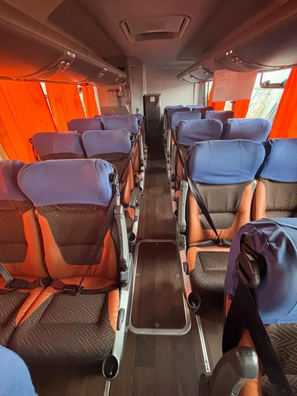 Ônibus Marcopolo Viaggio 1050 G7 Volvo 2023 seminovo à venda, código 428 - foto 08