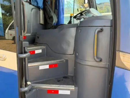 Ônibus Neobus New Road Rodoviário Mercedes OF 1721 seminovo à venda, código 1770 - foto 04