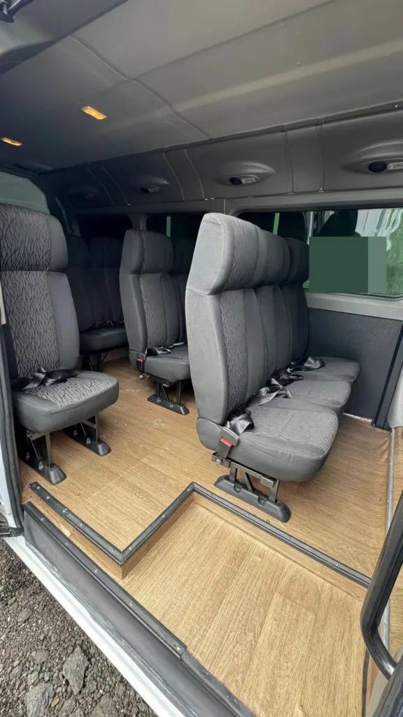 Ônibus Renault Master L3H2 Executiva 2022 seminovo à venda, código 84 - foto 07