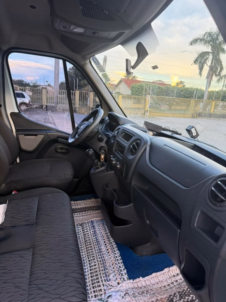 Renault Master L3H2 2023 – Van Executiva COD.594