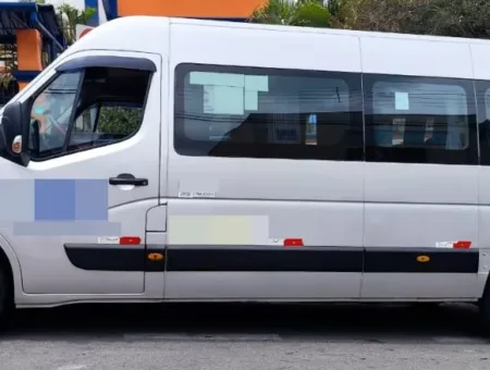 Ônibus Renault Van Master 16 Lugares Executiva 2015 seminovo à venda, código 371 - foto 03