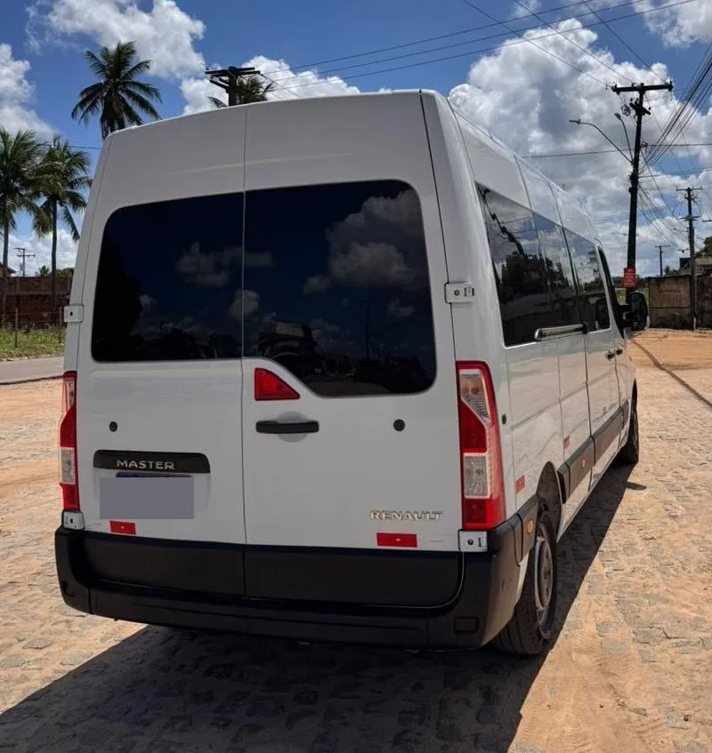 Ônibus Renault Van Master L3H2 Executiva 2022 seminovo à venda, código 409 - foto 03
