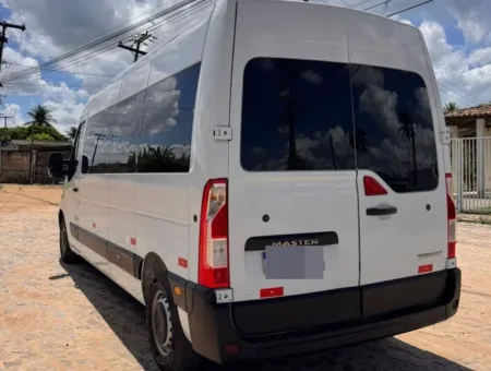 Ônibus Renault Van Master L3H2 Executiva 2022 seminovo à venda, código 409 - foto 04