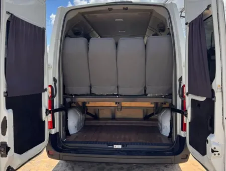 Ônibus Renault Van Master L3H2 Executiva 2022 seminovo à venda, código 409 - foto 09