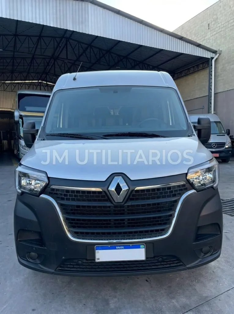 Ônibus Renault Van Master L3H2 Marticar 2024 seminovo à venda, código 89 - foto 01