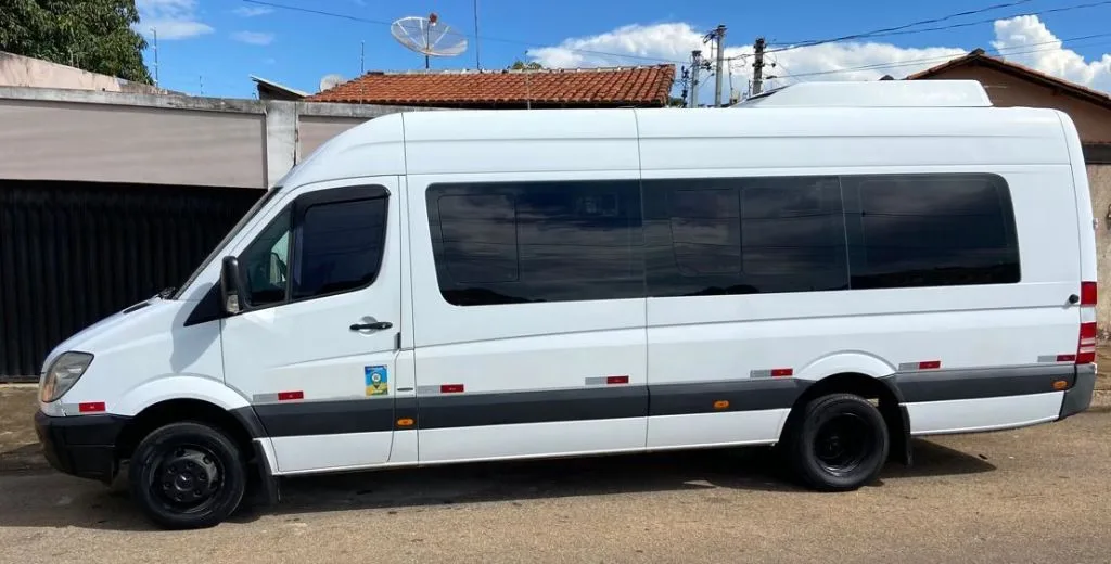 Ônibus Sprinter 515 CDI executiva 2015 seminovo à venda, código 1779 - foto 03