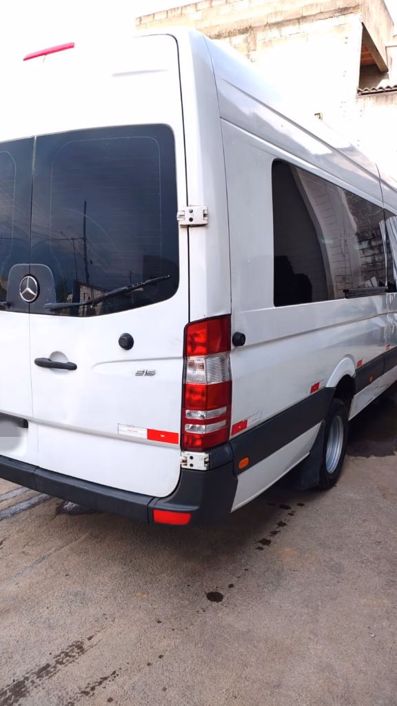 SPRINTER CDI 515 ANO 2018 EXECUTIVA JM COD.1682