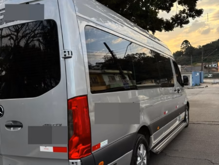 Van Executiva Sprinter 416 CDI 18 Lugares 2022 COD.414
