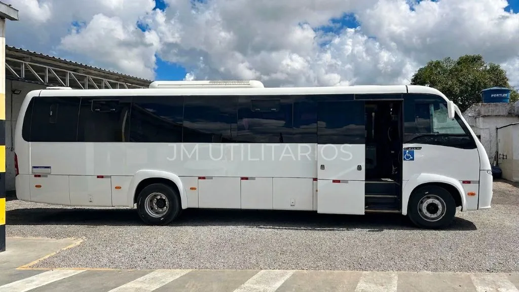 Ônibus Volare Fly 10 Executivo Cummins seminovo à venda, código 456 - foto 02