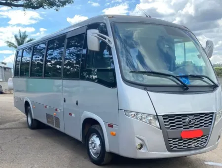 Ônibus Volare W8C executivo Agrale 28L Cummins seminovo à venda, código 1767 - foto 01