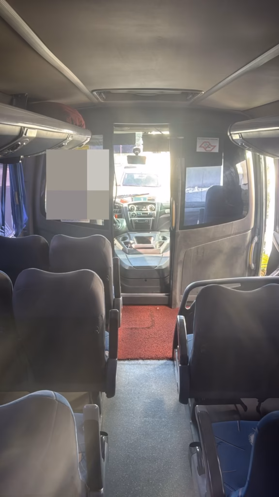 Micro-onibus Volare DW9 2014 executivo a venda COD.572