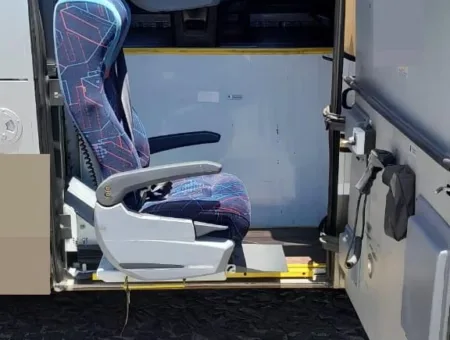 Ônibus BUSSCAR ELBUS 320 VW 17.260 JM 2020 seminovo à venda, código 858 - foto 04