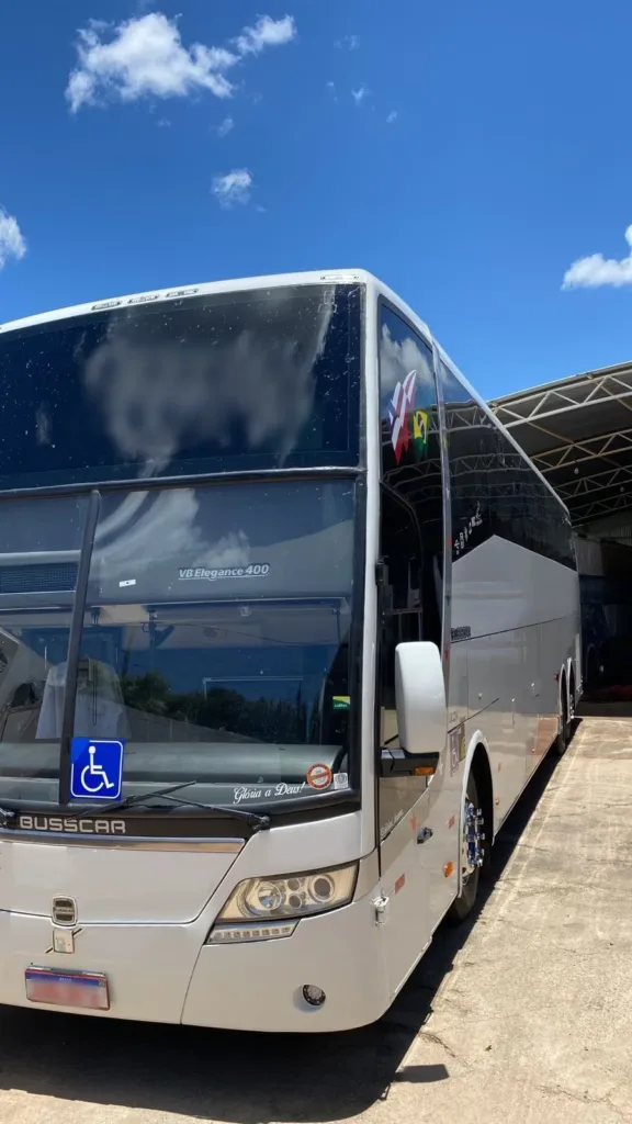 Ônibus Busscar P400 LD Volvo B11R 2012 seminovo à venda, código 1733 - foto 02