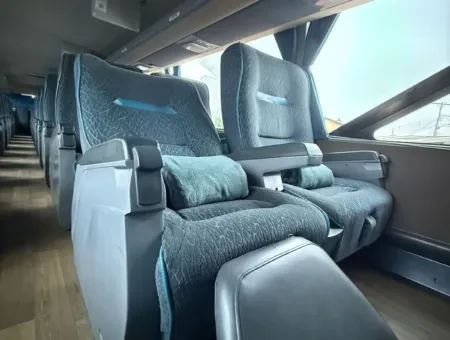 Ônibus BUSSCAR PANORAMICO DD SCANIA K 420 JM 2020 seminovo à venda, código 240 - foto 04