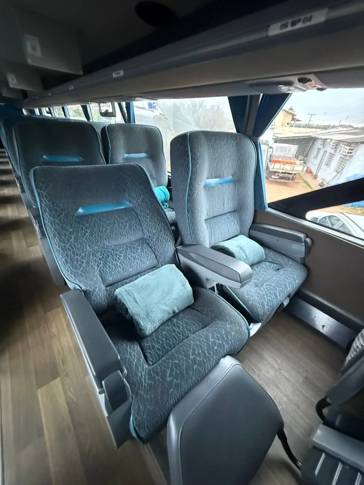 Ônibus BUSSCAR PANORAMICO DD SCANIA K 420 JM 2020 seminovo à venda, código 240 - foto 05
