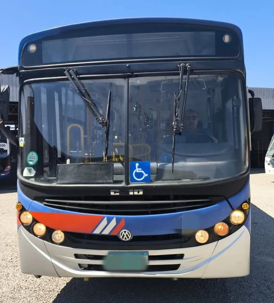 Ônibus Caio Apache Vip 15.190 2012 seminovo à venda, código 1596 - foto 01