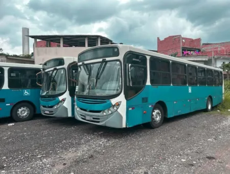 Ônibus Caio Apache Vip I OF 1721 2012 seminovo à venda, código 1788 - foto 01