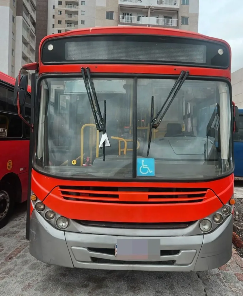 Ônibus CAIO APACHE VIP M.BENZ OF 1721 JM 2014 seminovo à venda, código 476 - foto 02