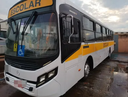 Ônibus CAIO APACHE VIP M.BENZ OF 1721 JM 2014 seminovo à venda, código 942 - foto 03