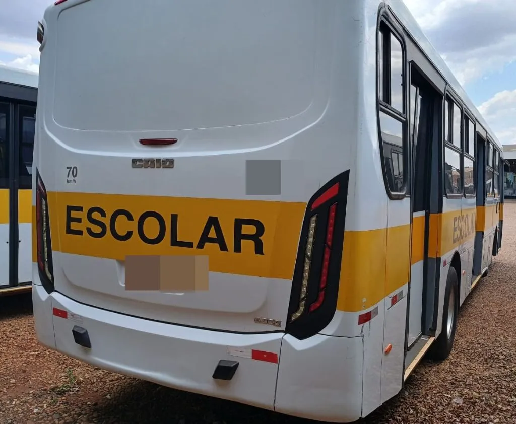 Ônibus CAIO APACHE VIP M.BENZ OF 1721 JM 2014 seminovo à venda, código 942 - foto 04