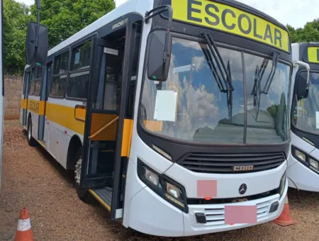 Ônibus CAIO APACHE VIP M.BENZ OF 1721 JM 2015 seminovo à venda, código 964 - foto 01