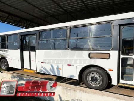 Ônibus Caio Apache Vip OF 1722 2015 seminovo à venda, código 497 - foto 02