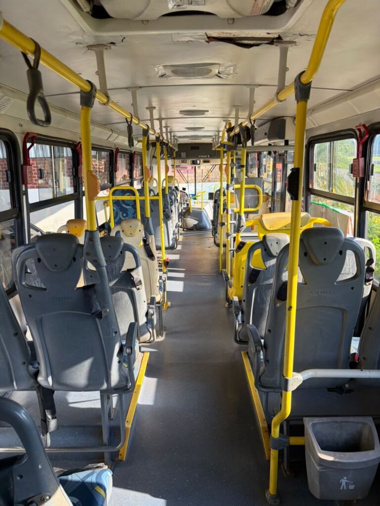 Ônibus Caio Apache Vip OF 1722 2015 seminovo à venda, código 497 - foto 06