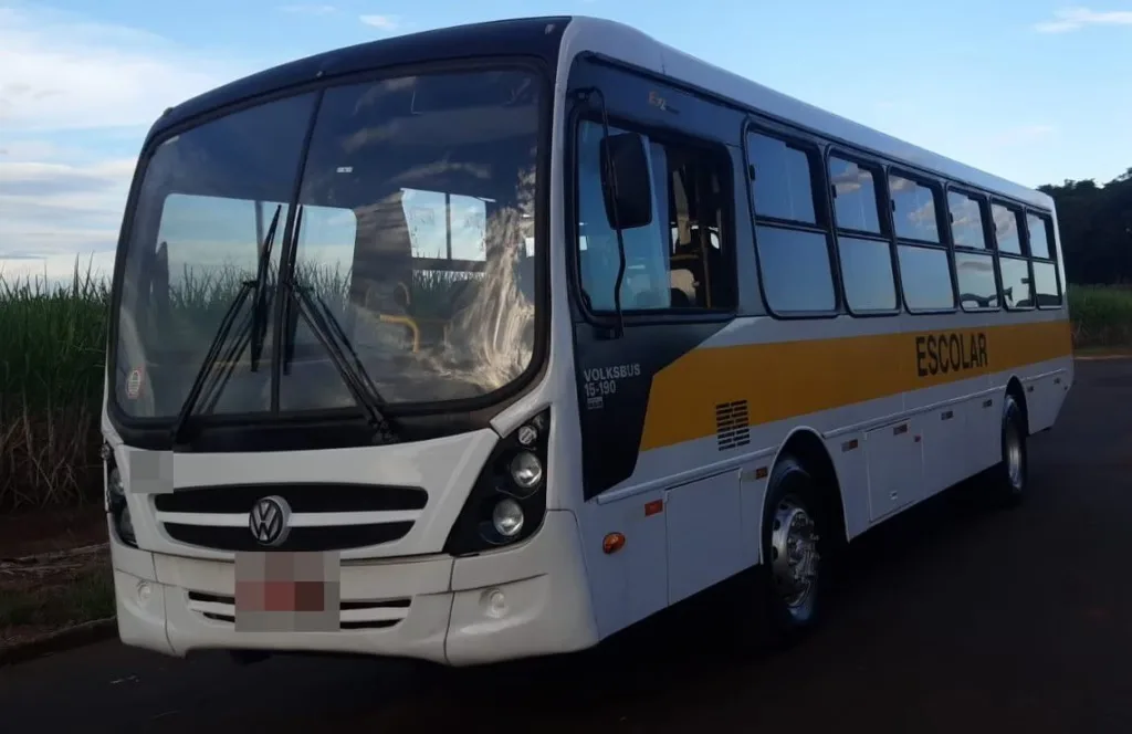Ônibus CAIO FOZ VW 15.190 JM 2013 seminovo à venda, código 949 - foto 02