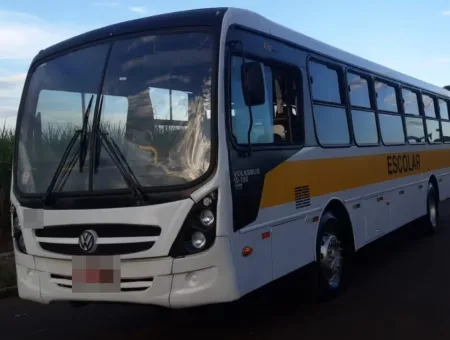 Ônibus CAIO FOZ VW 15.190 JM 2013 seminovo à venda, código 949 - foto 02