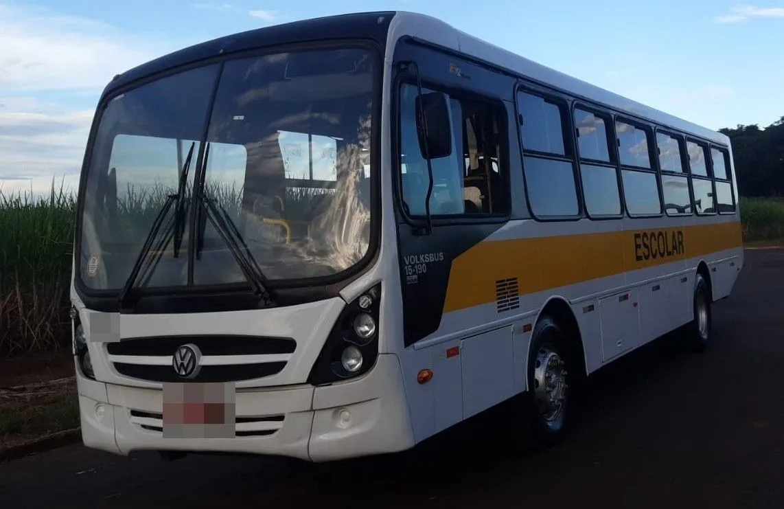 Ônibus CAIO FOZ VW 15.190 JM 2013 seminovo à venda, código 949 - foto 02