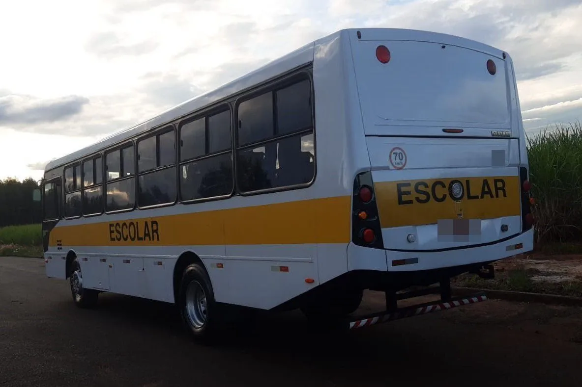 Ônibus CAIO FOZ VW 15.190 JM 2013 seminovo à venda, código 949 - foto 05