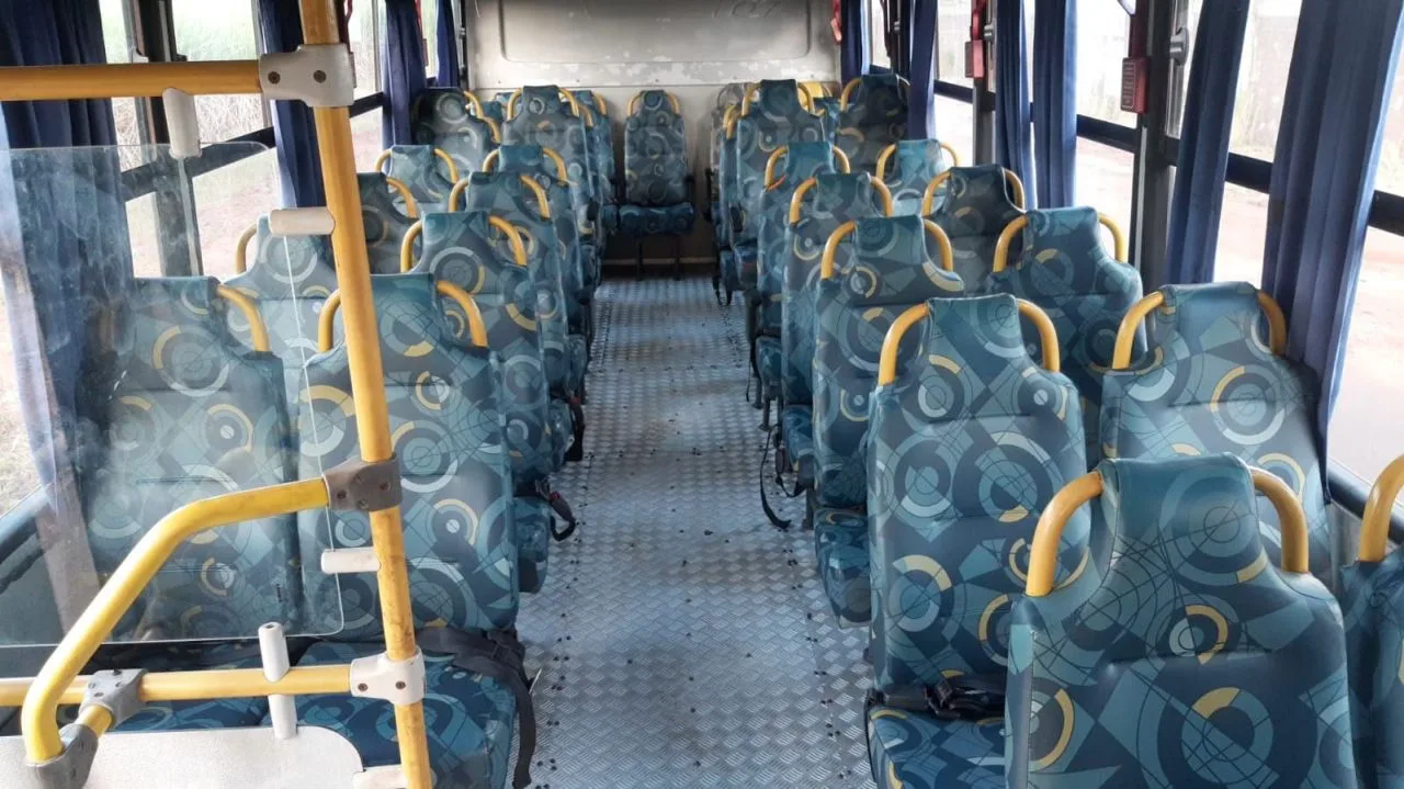 Ônibus CAIO FOZ VW 15.190 JM 2013 seminovo à venda, código 949 - foto 07