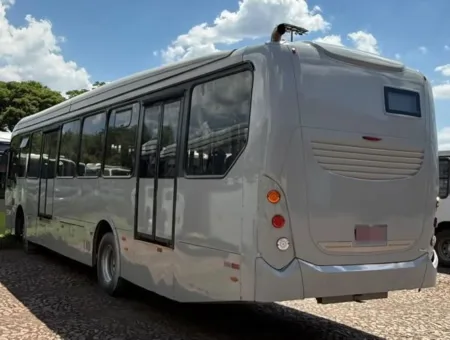 Ônibus Caio Padron Mercedes-Benz OF 1724 2015 seminovo à venda, código 512 - foto 04