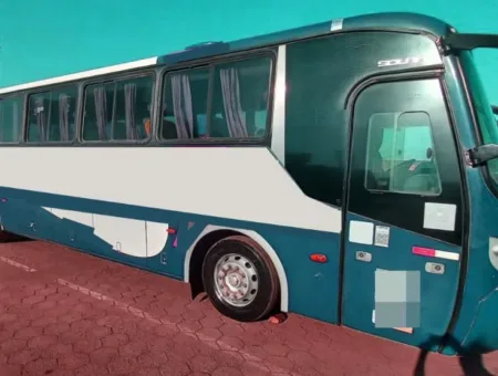 Ônibus CAIO SOLAR VW 17.230 JM 2013 seminovo à venda, código 823 - foto 01