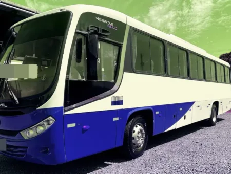 Ônibus COMIL CAMPIONE 3.25 VW 17.230 JM 2013 seminovo à venda, código 857 - foto 01