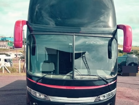 Comil Invictus DD HD ano 2017 Volvo B450R à venda COD.347