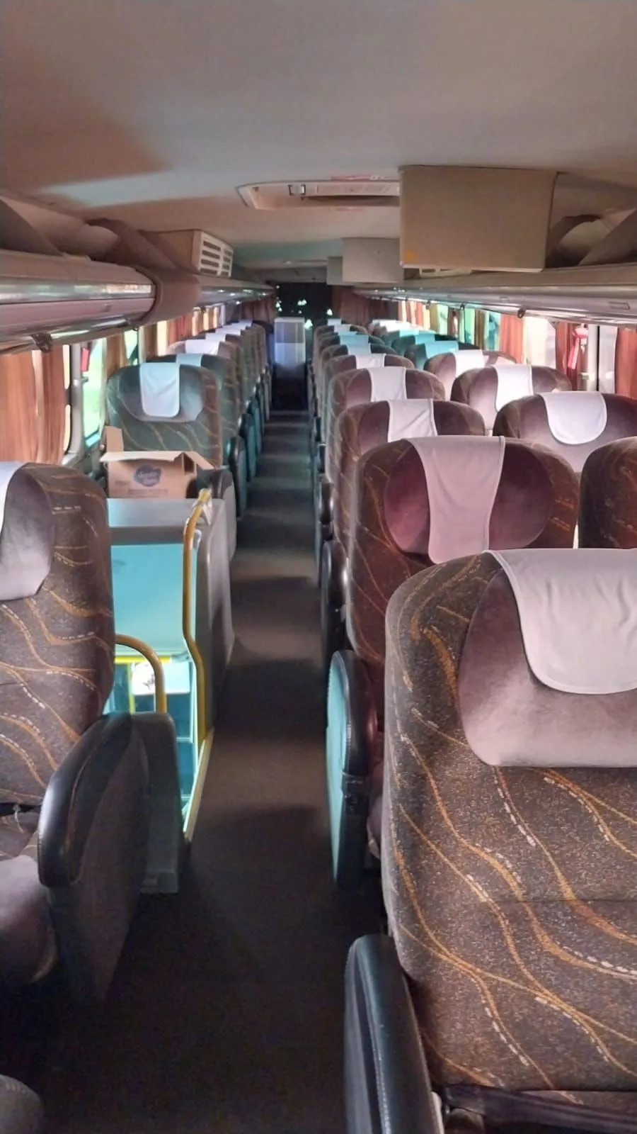 Ônibus Comil Invictus DD HD Volvo B450R 2017 seminovo à venda, código 347 - foto 07