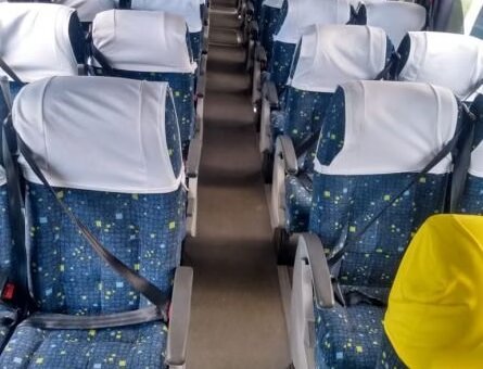 Ônibus Comil Versatile Gold 17.230 OD 2020 seminovo à venda, código 1364 - foto 06