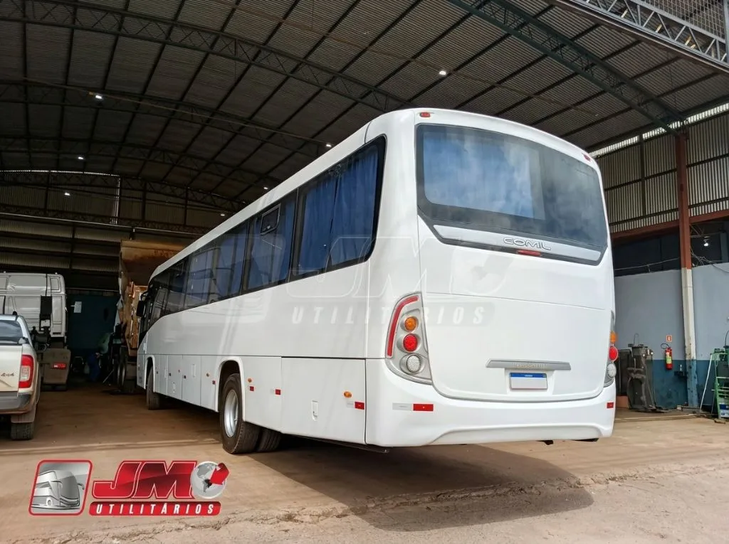Ônibus Comil Versatile VW 17.230 2022 seminovo à venda, código 203 - foto 04