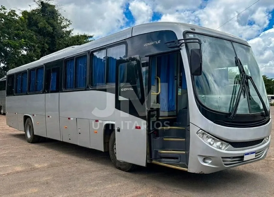 Ônibus COMIL VERSATILLE GOLD M.BENZ OF 1721 JM 2024 seminovo à venda, código 852 - foto 01