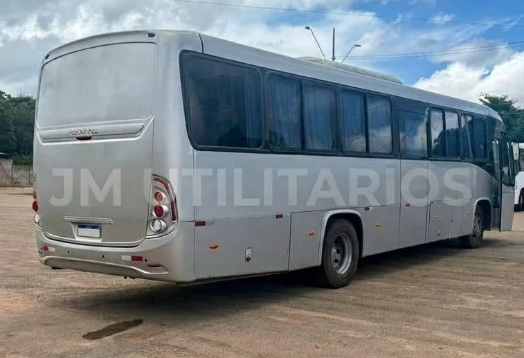 Ônibus COMIL VERSATILLE GOLD M.BENZ OF 1721 JM 2024 seminovo à venda, código 852 - foto 03
