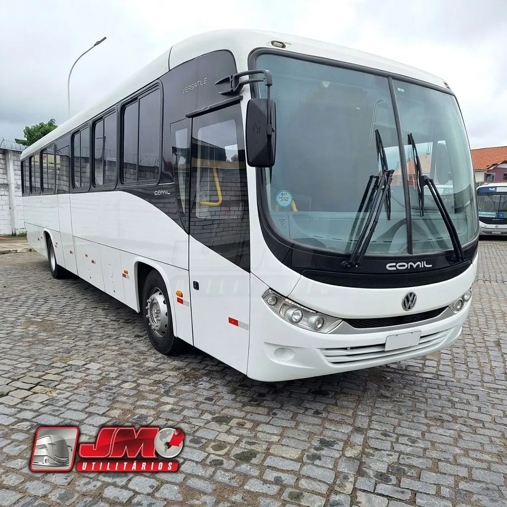 Ônibus COMIL VERSATILLE GOLD VW 17.230 JM 2022 seminovo à venda, código 419 - foto 01