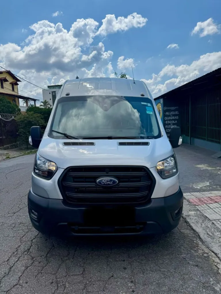 Ônibus Ford Van executiva Transit 2025 seminovo à venda, código 283 - foto 02