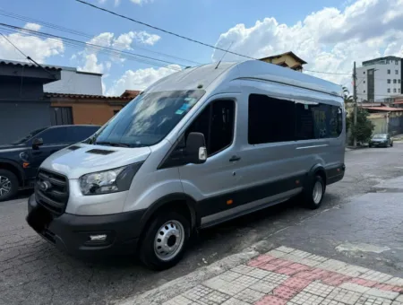 Ônibus Ford Van executiva Transit 2025 seminovo à venda, código 283 - foto 03