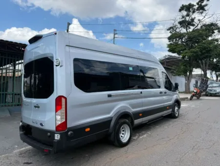 Ônibus Ford Van executiva Transit 2025 seminovo à venda, código 283 - foto 04