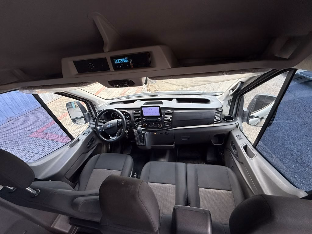 Van Ford Transit 2025 executiva à venda – COD.283